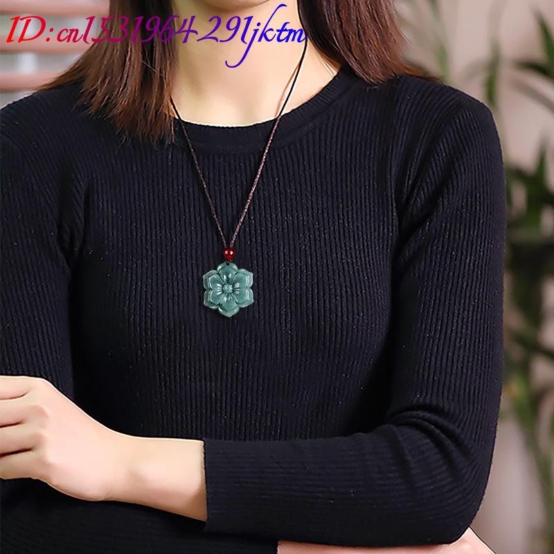Collier pendentif fleur en jad - Vintage Necklace avis et prix